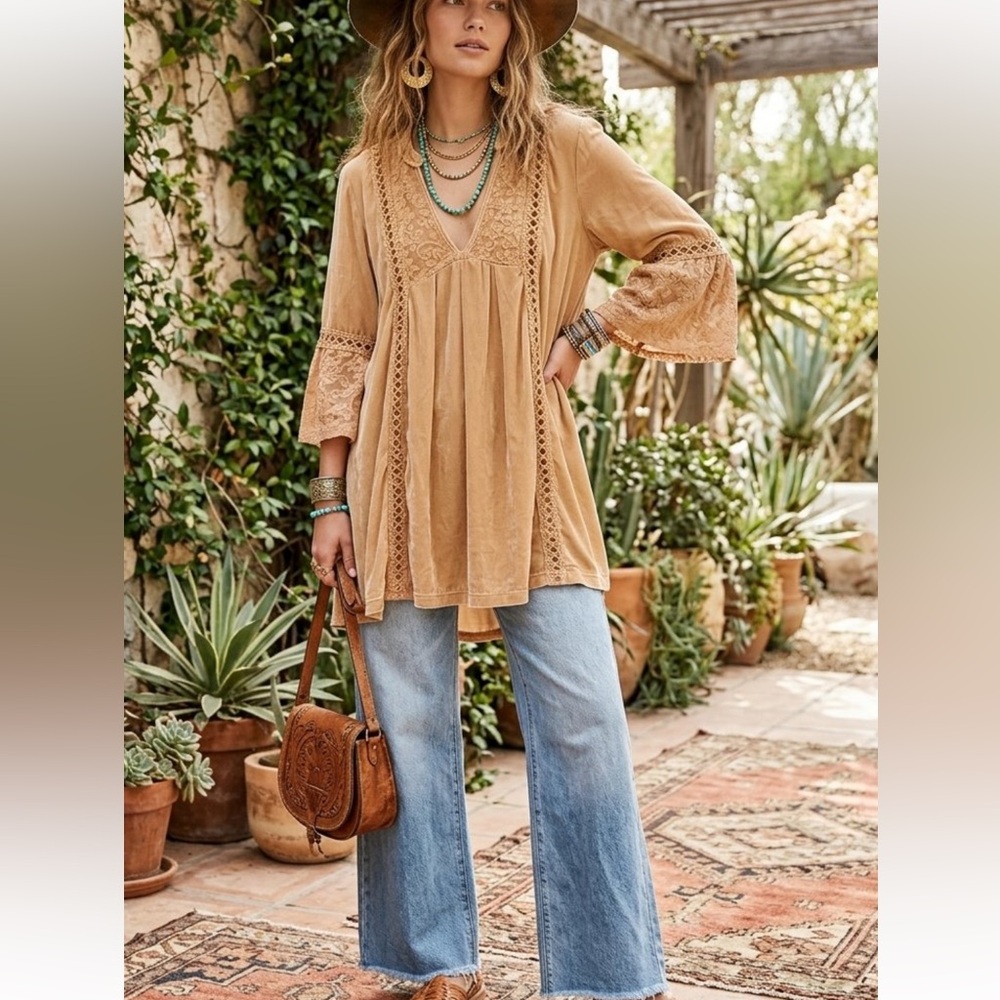 POL Boho Lace-Trim velvet Tunic Top in Camel size M